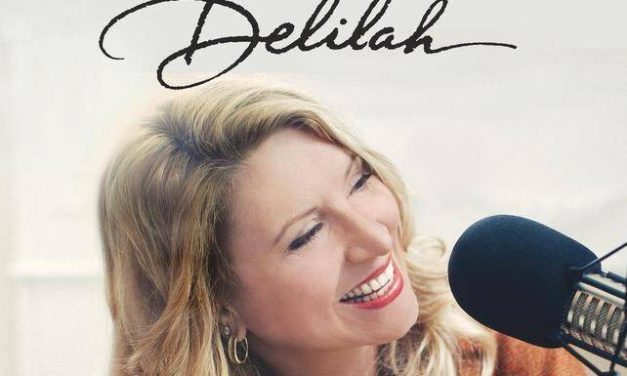 Delilah Announces New Book: ‘One Heart At a Time’