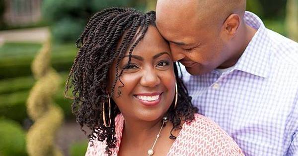 Black Entrepreneurial Couple Teaching New Webinar For Other Couples